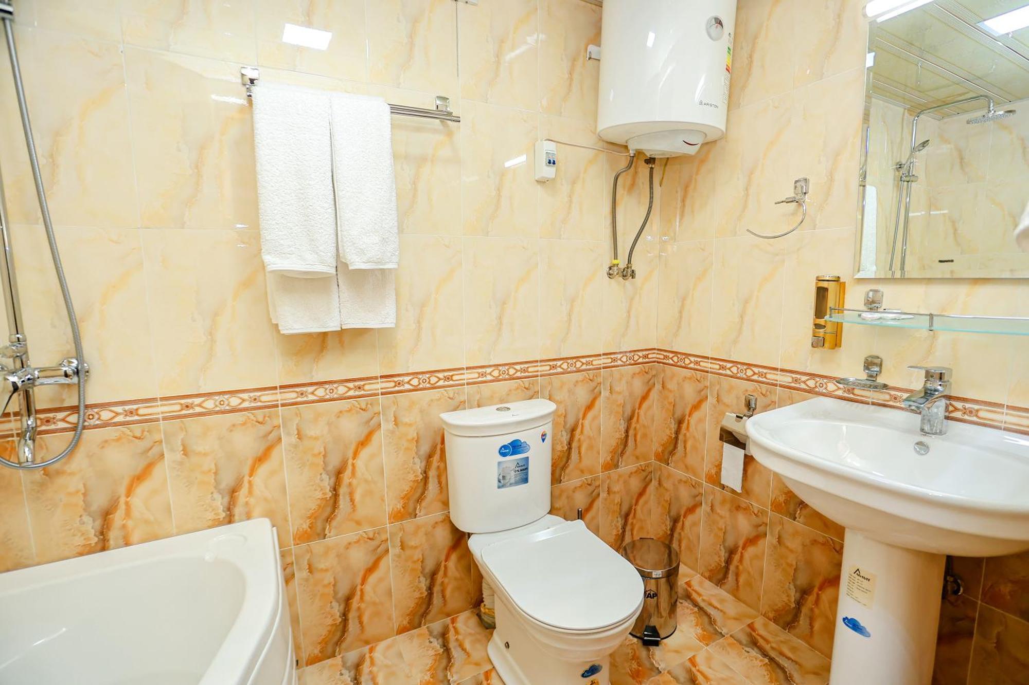 Yangi Sharq Hotel Samarkand Bagian luar foto
