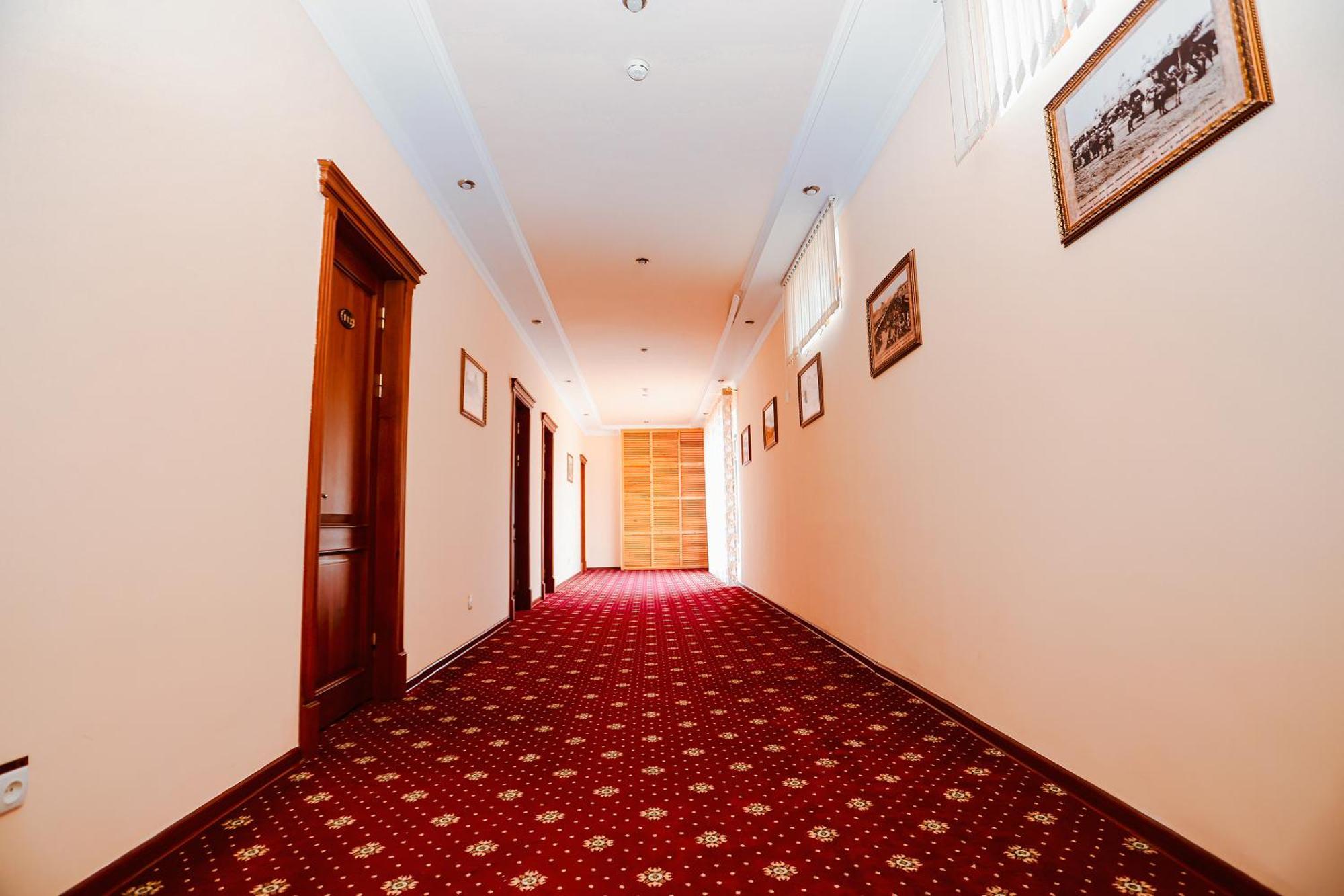 Yangi Sharq Hotel Samarkand Bagian luar foto