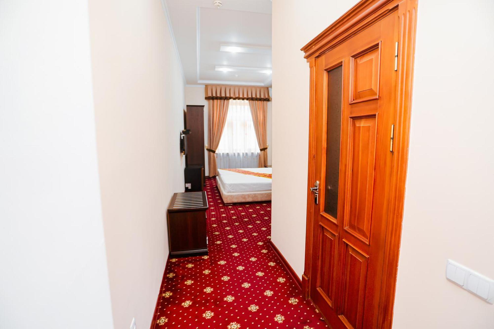 Yangi Sharq Hotel Samarkand Bagian luar foto